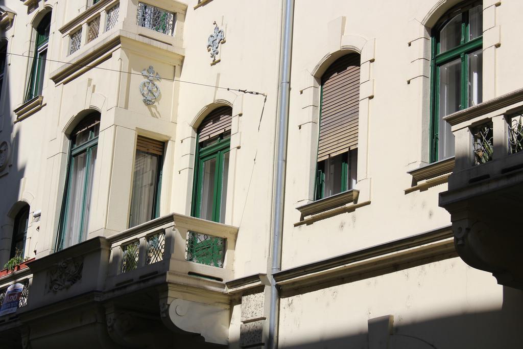 Christoph'S Central Apartment Budapeste Exterior foto